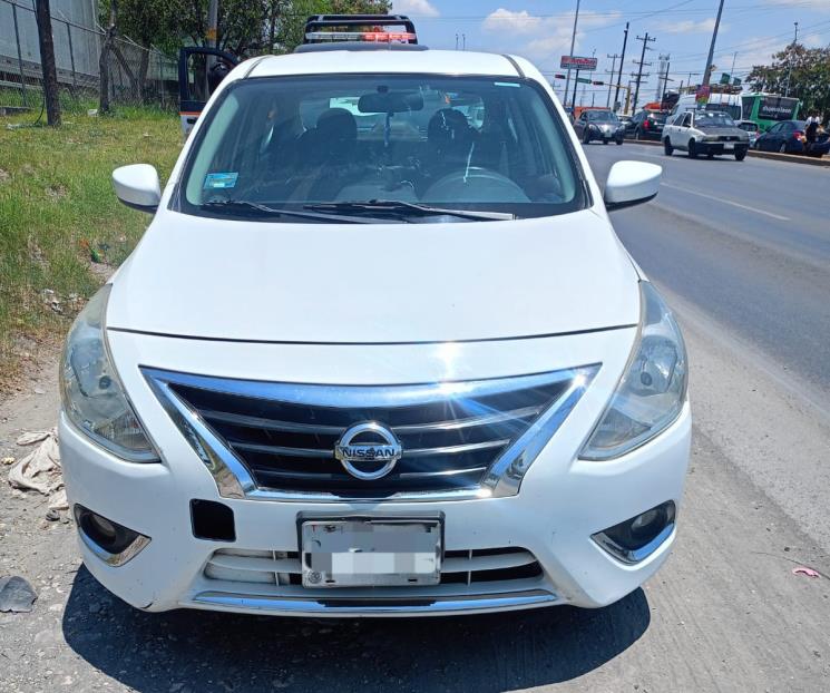 Detienen a responsable de robo de auto