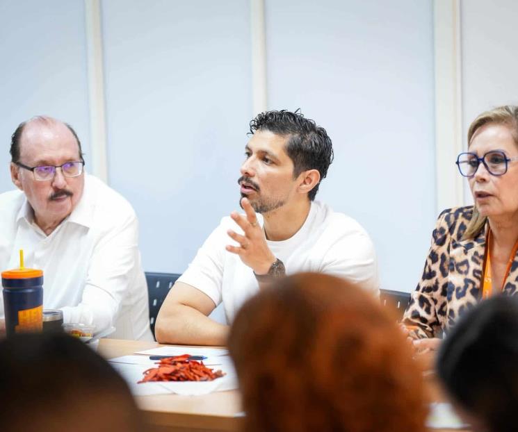 Sigue Sistema de Servicios Médicos de la Sección 50 en buen camino