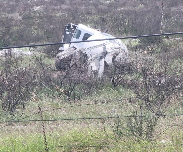 Muere aplastado por su camión Muere aplastado por su camión