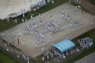 Denuncia HRW trato menos que humano a migrantes