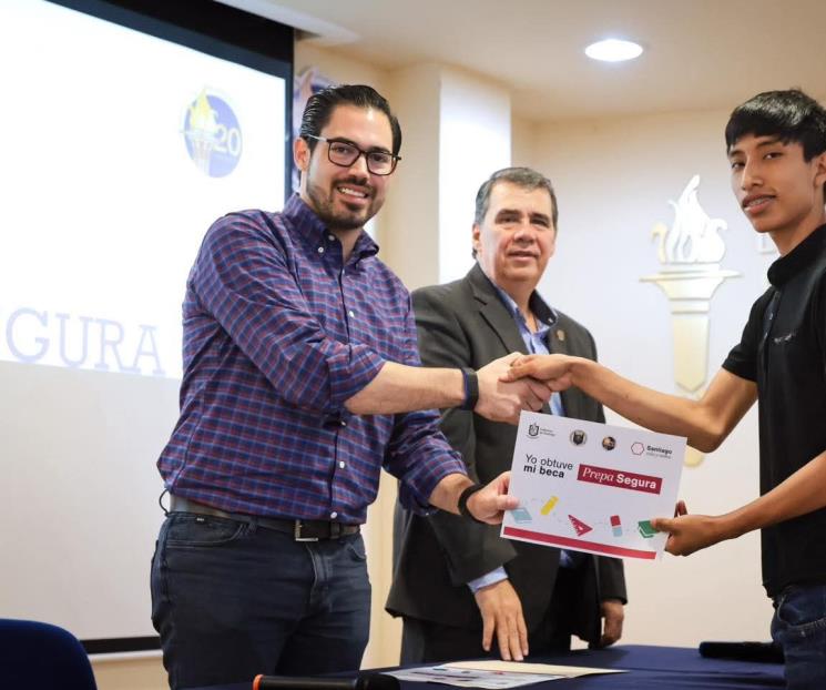 Extienden la beca ´Prepa Segura´ en Santiago Extienden la beca ´Prepa Segura´ en Santiago