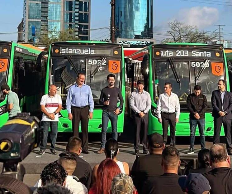 Insiste Samuel en buscar soluciones para mejorar la movilidad Insiste Samuel en buscar soluciones para mejorar la movilidad