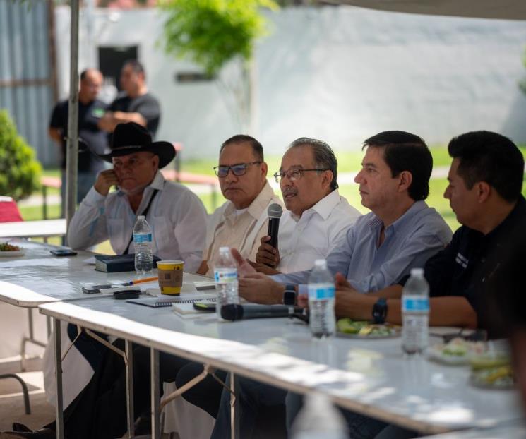 Convoca Andrés Mijes a empresarios a trabajar de la mano Convoca Andrés Mijes a empresarios a trabajar de la mano