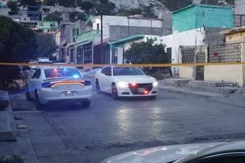 Caen con droga tras cateos simult&aacute;neos