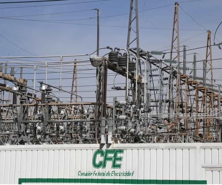 Se registra incendio en subestación de CFE en Mazatlán