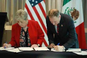Firman México y EU acuerdo sobre salud y medio ambiente en frontera