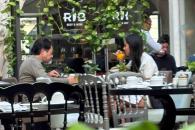 Captan a Mario Delgado en hotel de lujo en Portugal