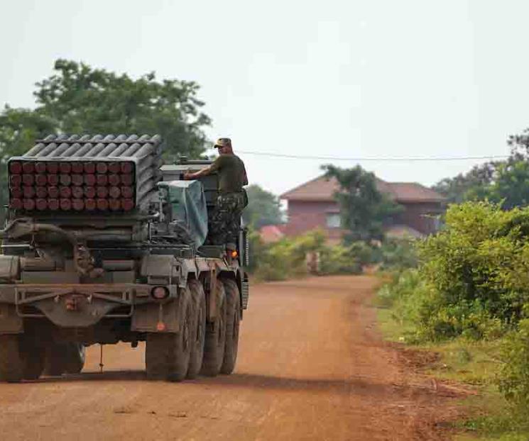 Anuncian Camboya y Tailandia alto el fuego