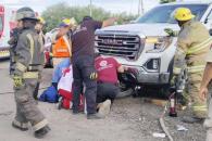Embiste camioneta a motociclista Embiste camioneta a motociclista