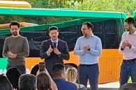 Entrega Estado 30 nuevos camiones a Ruta  30 El Barro-Centro