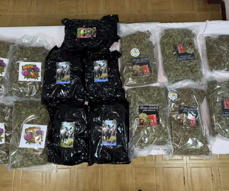 Detienen a dos hombres con mariguana