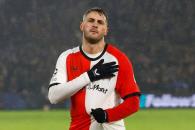 Tendrá Giménez despedida especial en Feyenoord