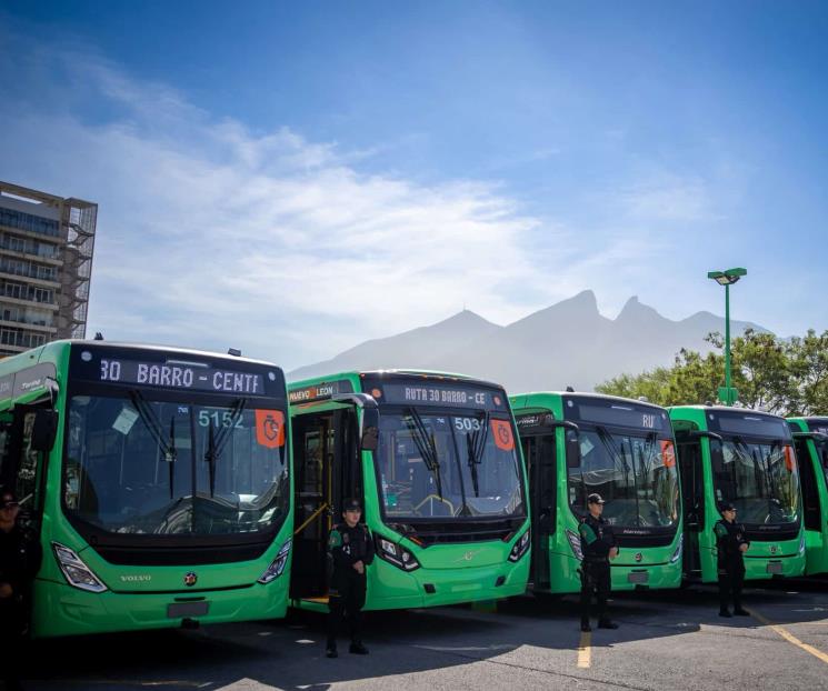 Entregan nuevas unidades a la Ruta 30 Entregan nuevas unidades a la Ruta 30