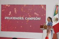 Sheinbaum reconoce a Osmar Olvera en la mañanera