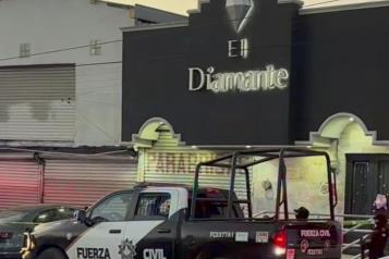 Deja riña en bar dos baleados