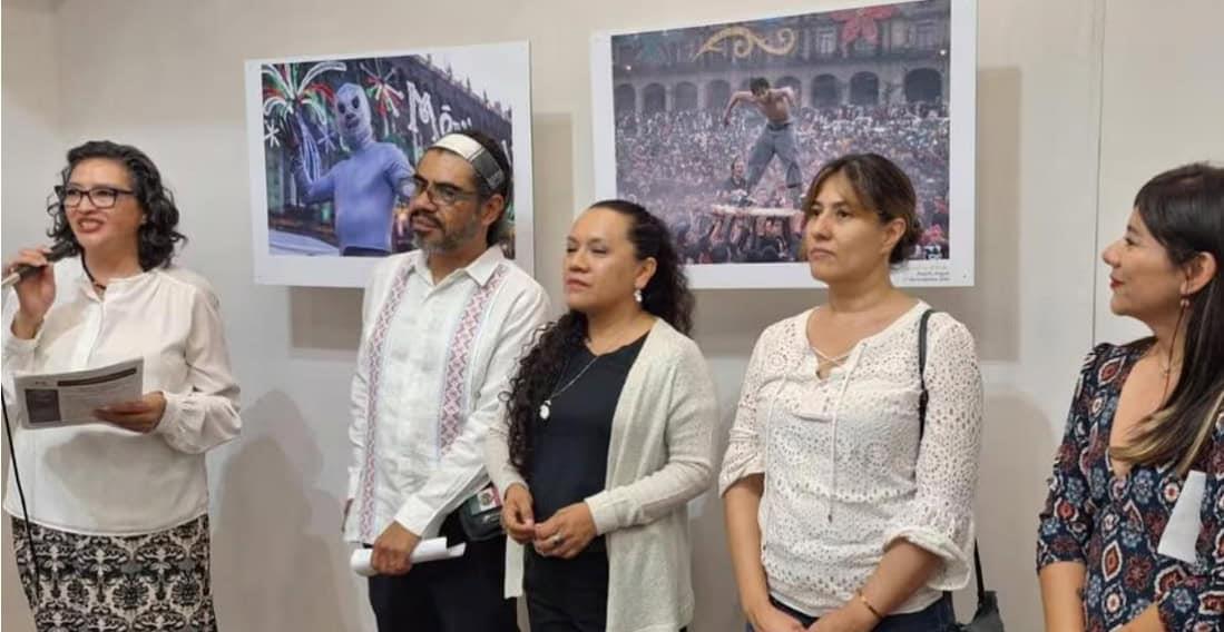 Presentan libro con más de 100 imágenes del Centro Histórico Presentan libro con más de 100 imágenes del Centro Histórico