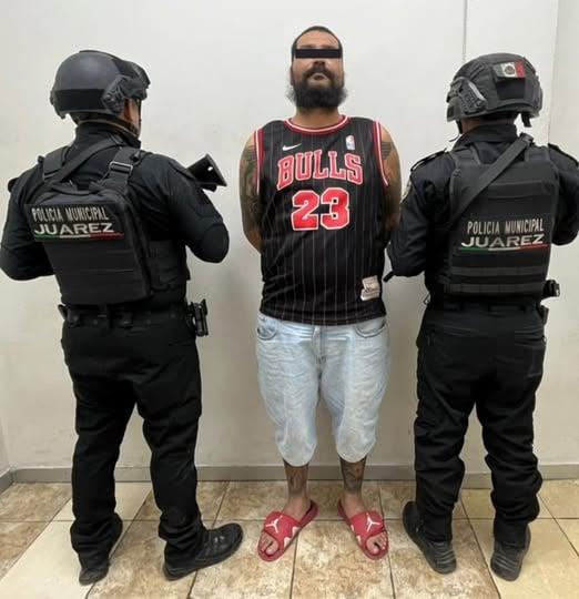 Arrestan a presunto narcomenudista en Juárez
