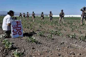 Da&ntilde;a la inestabilidad laboral a migrantes