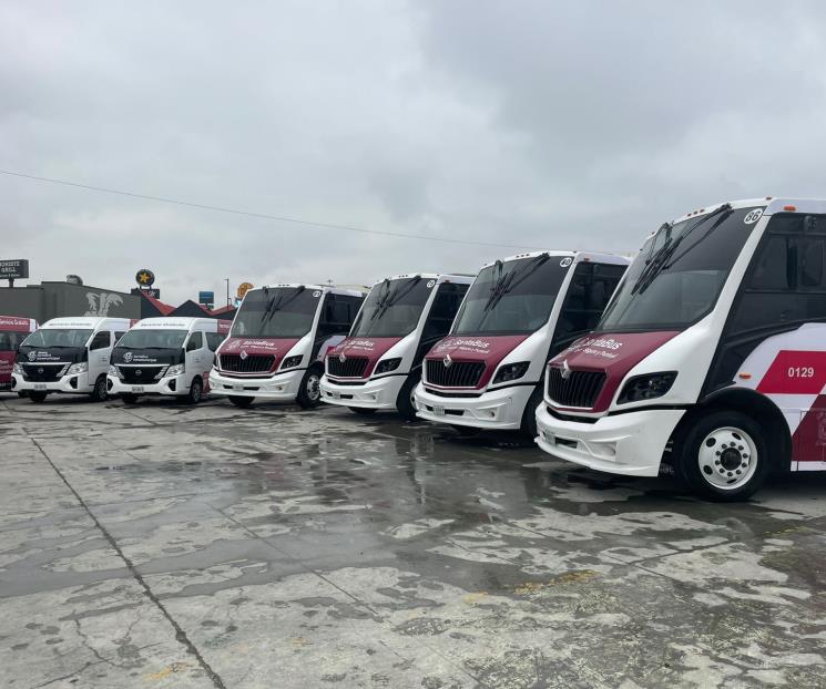 Pide titular del DIF de SC más unidades del Santa Bus