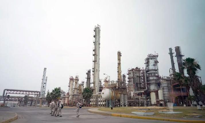 Supervisará gobernador instalación de filtros en refinería Supervisará gobernador instalación de filtros en refinería