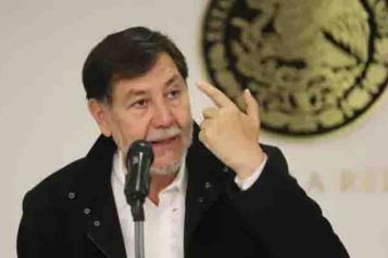 Acusa Fern&aacute;ndez Noro&ntilde;a de "golpeteo interno"