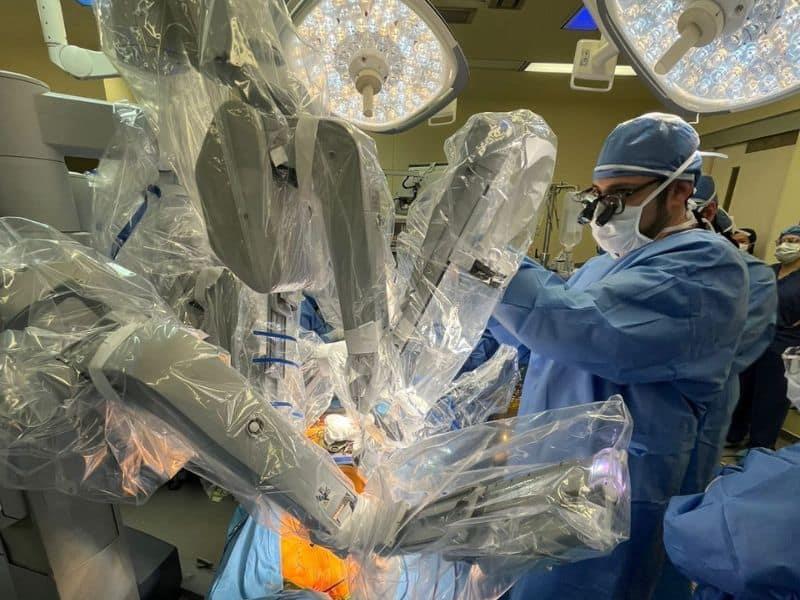 TecSalud lidera primera cirugía robótica cardiaca mitral en México TecSalud lidera primera cirugía robótica cardiaca mitral en México