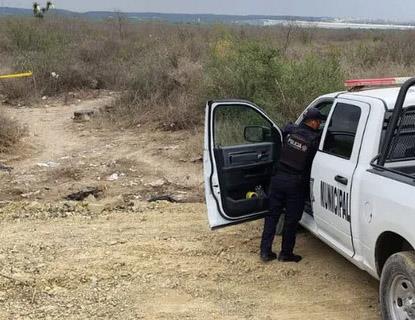 Sale a pasear a su perro y halla cuerpo maniatado Sale a pasear a su perro y halla cuerpo maniatado