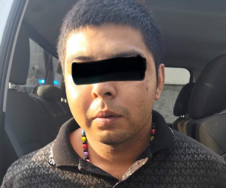 Amenaza a taxista con arma de fuego Amenaza a taxista con arma de fuego