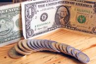 Peso recula frente a dólar previo al anuncio de Banxico sobre tasas Peso recula frente a dólar previo al anuncio de Banxico sobre tasas