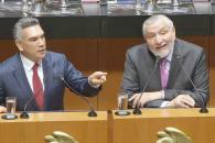 Arremeten legisladores de oposición contra Adán Augusto Arremeten legisladores de oposición contra Adán Augusto