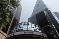 Peso cierra la semana con ganancias frente al dólar Peso cierra la semana con ganancias frente al dólar