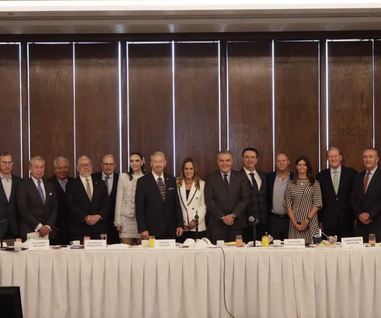 Empresarios mexicanos se reúnen con embajador de EU Empresarios mexicanos se reúnen con embajador de EU