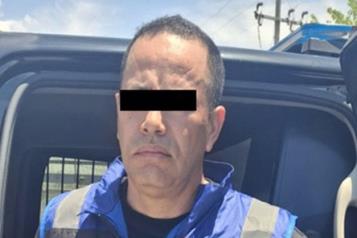 Roba 33 tarjetas de crédito