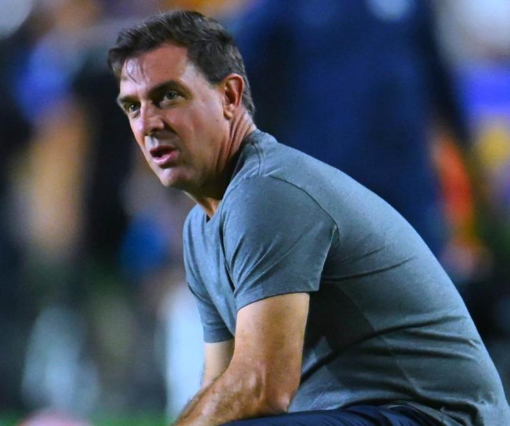 Se disculpa Guede con afición poblana