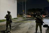 Arrestan a dos tras enfrentamiento y persecución