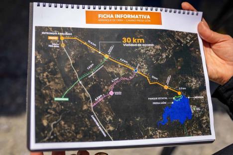 Inicia construcción de carretera a Presa León