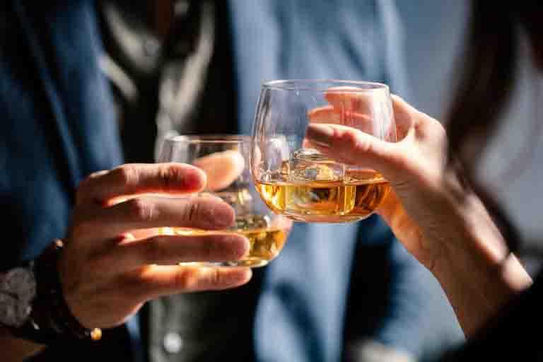 Consumo de alcohol y drogas en jóvenes supera la media nacional