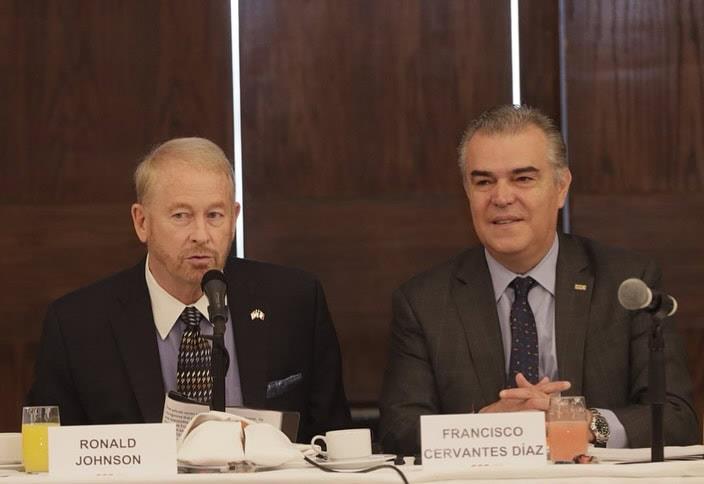 IP aborda relación bilateral con el embajador de EU