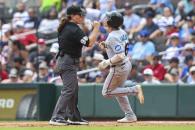 Es Jen Pawol, primera umpire en juego de la MLB