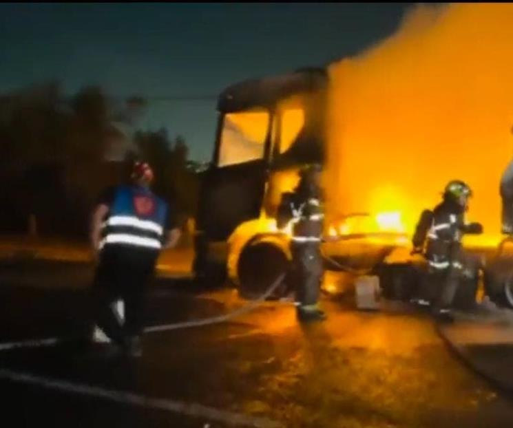 Acaba fuego con tráiler