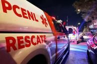 Manipula cables; muere electrocutado