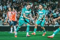 Vence Santos a Chivas Vence Santos a Chivas