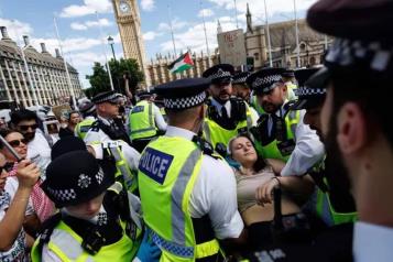 Arrestan a más de 500 en Londres