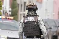 Catean propiedad de excandidato ligado a presuntos sobornos