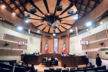 Impugnan 9 ministros multas por acordeones