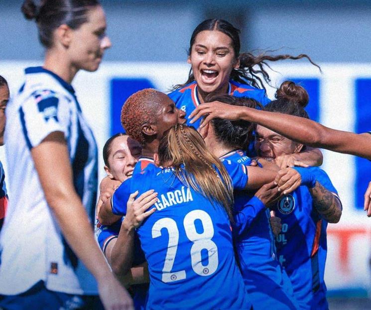 Humilla Cruz Azul con goleada a Rayadas