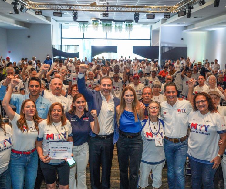 Reconocen a adultos mayores que participaron en Olimpiadas Estatales Reconocen a adultos mayores que participaron en Olimpiadas Estatales