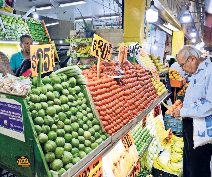Inflación presiona en urbes a pobreza: Inegi