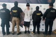 Roba auto y lo detienen