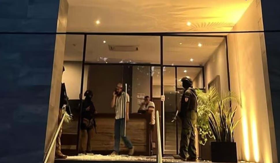 Realizan cateo a departamento de lujo en Villahermosa Realizan cateo a departamento de lujo en Villahermosa